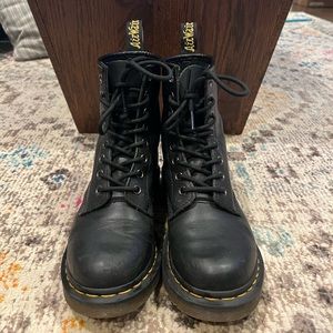 Doc Martens Boots